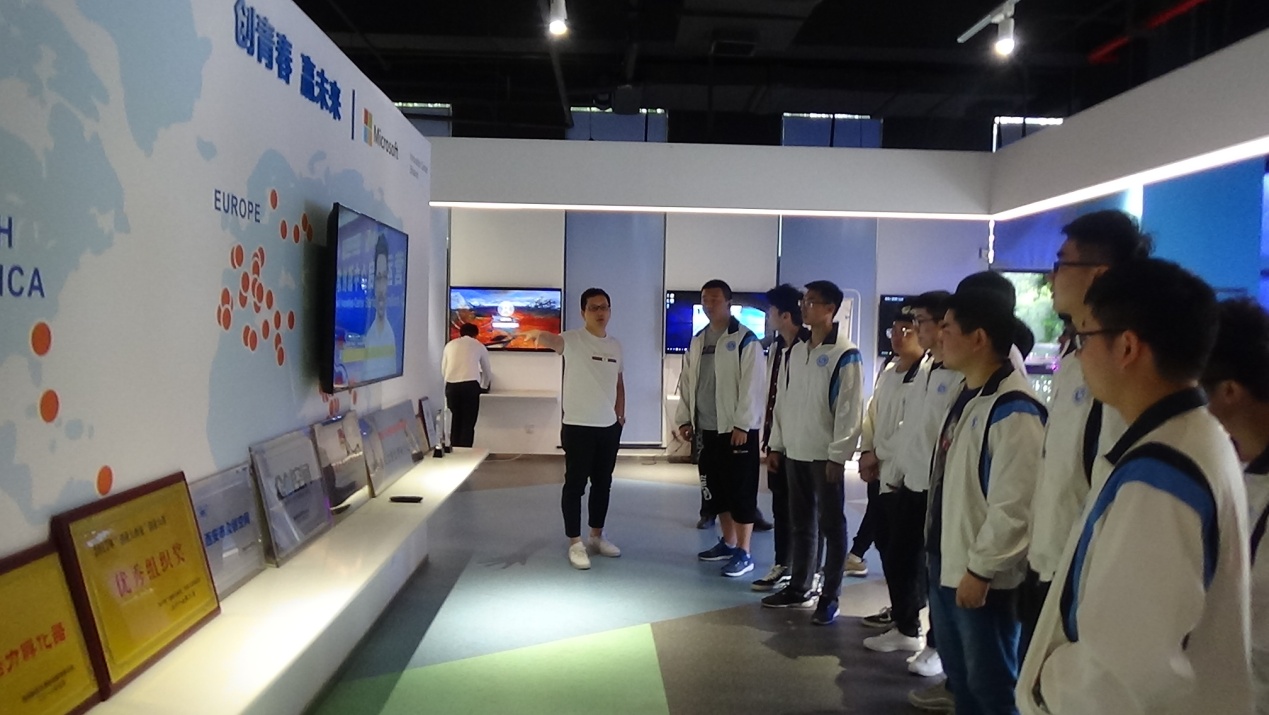 实习10.jpg 实习10.jpg